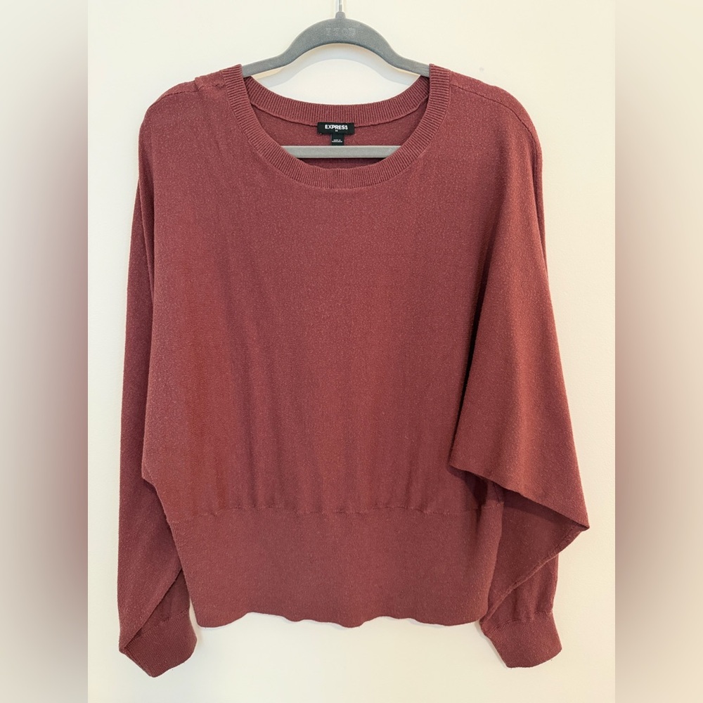Express Women's Bat Wing Sleeve, Crew Neck Rust-Red Sweater